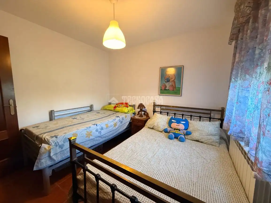 Habitación de Casa o chalet en venta en Serracines con Calefacción, Jardín privado y Terraza