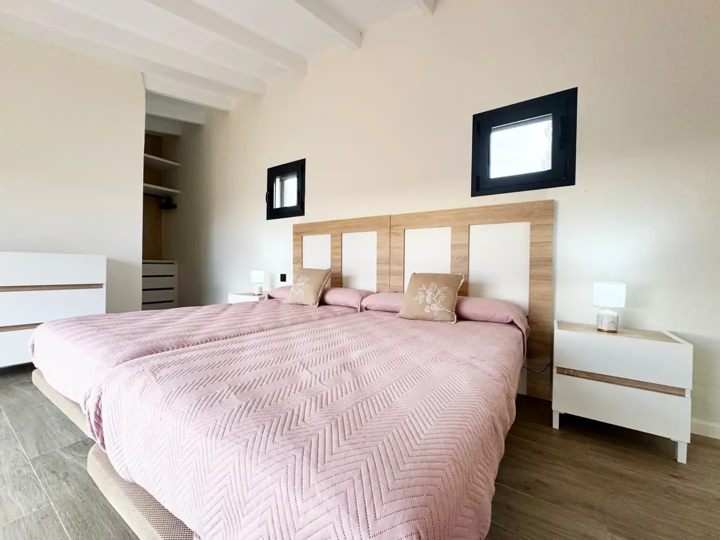 Habitación de Finca rústica en venta en San Javier con Aire acondicionado, Calefacción y Jardín privado