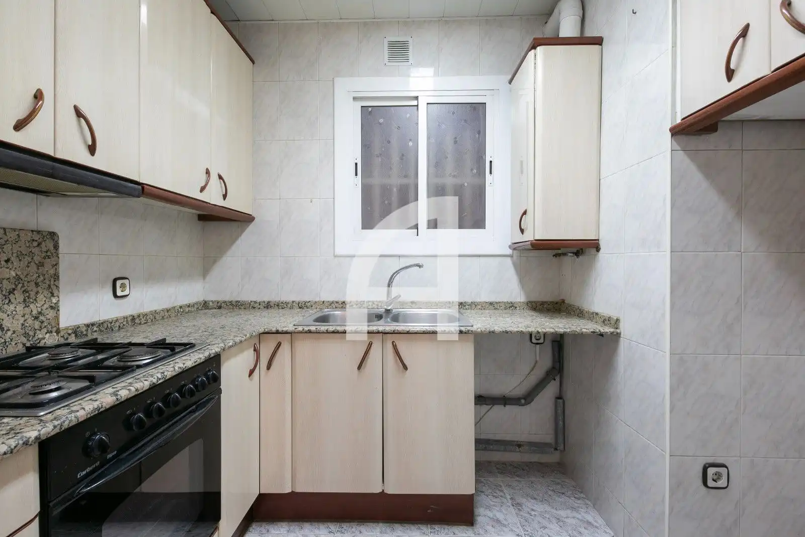 Küche von Wohnung zum Verkauf in L'Hospitalet de Llobregat mit Terrasse und Balkon