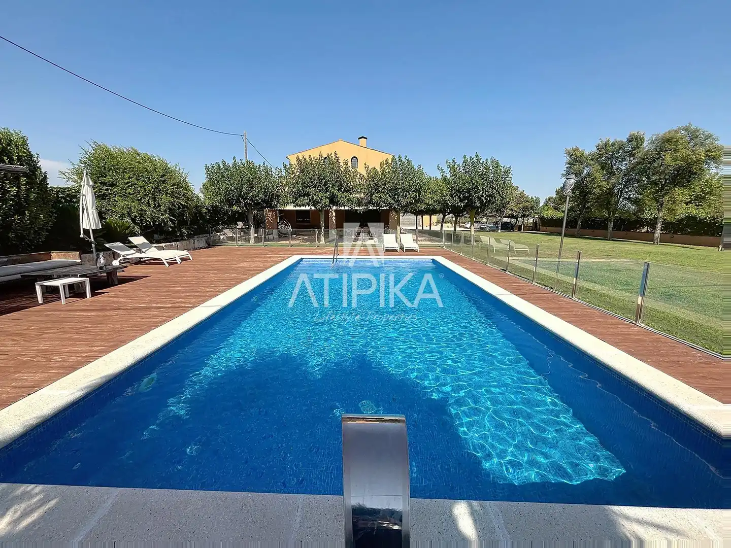 Swimming pool of Country homes for sale in La Granada  with Air Conditioner, Heating and Storage room
