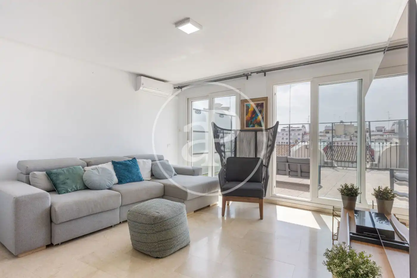 Living room of Attic for rent in Valencia  with Air Conditioner, Heating and Terrace