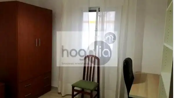 Piso de alquiler en El Plantinar – Avda. La Paz - El Juncal