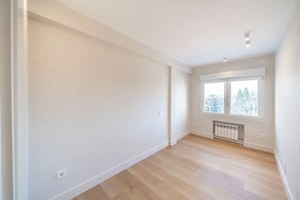 Flat with pool for sale in Avenida de Ramón y Cajal, imagen 30