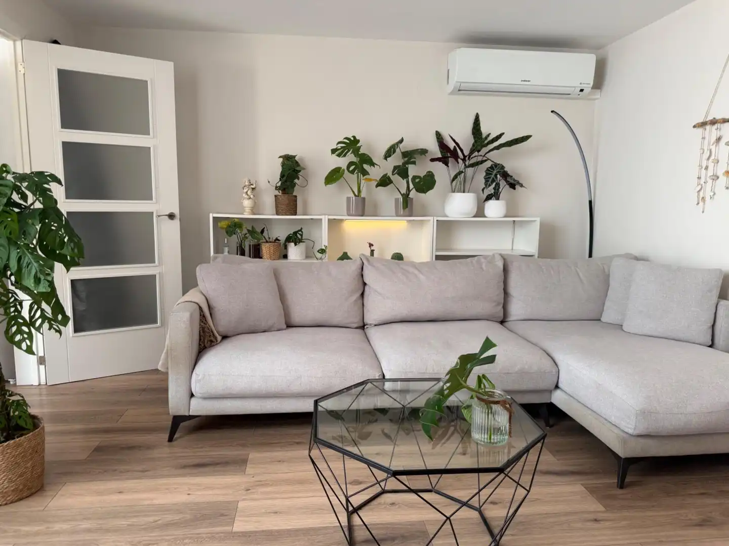 Wohnzimmer von Dachboden zum Verkauf in Mataró mit Klimaanlage, Heizung und Parkett
