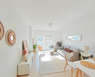 Living room of Flat for sale in Aranjuez  with Heating, Terrace and Storage room