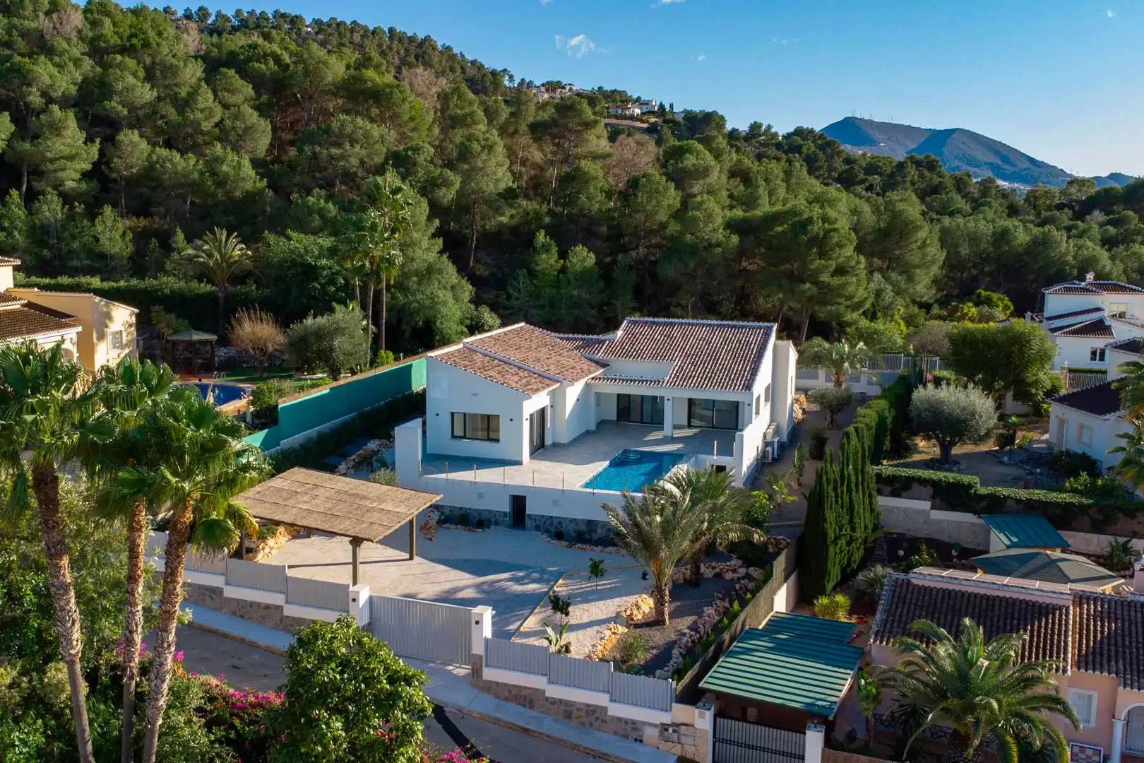 Vista exterior de Casa o xalet en venda en Jávea / Xàbia amb Aire condicionat, Calefacció i Jardí privat