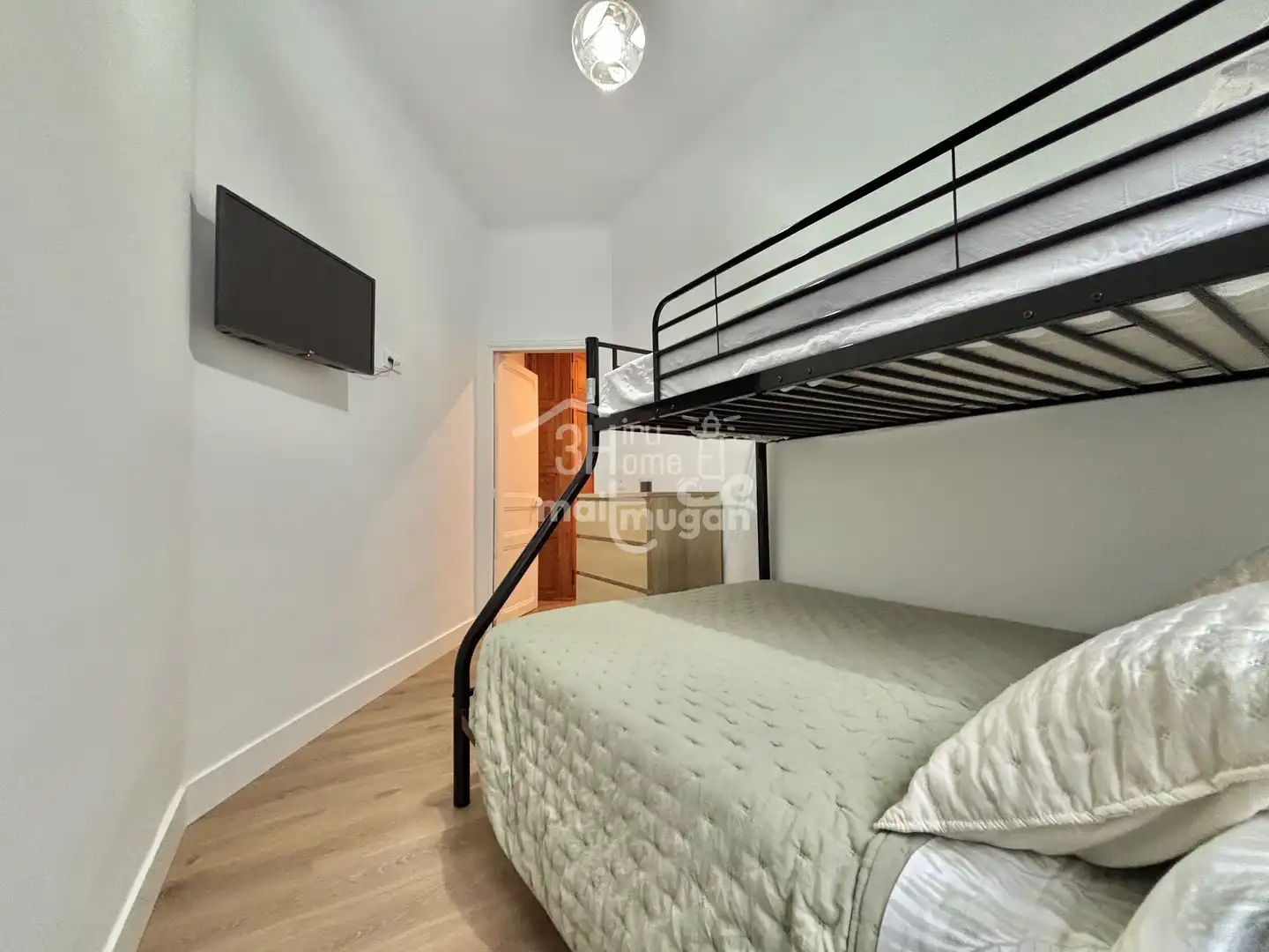 Bedroom of Flat for sale in Hendaye  with Storage room