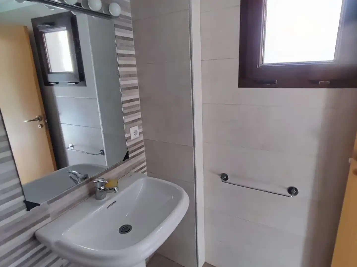 Baño de Edificio en venta en Murcia