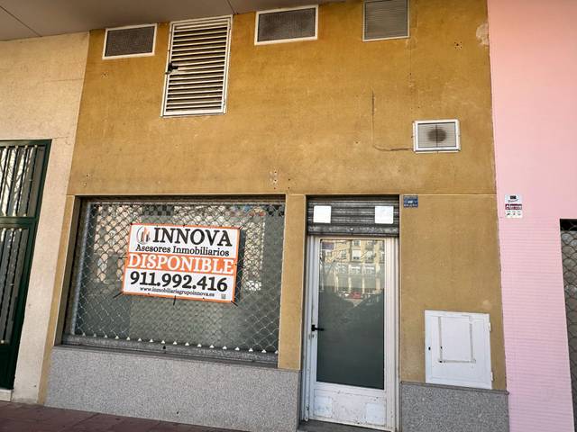 Local comercial en Alquiler en Plaza de Colon, 4 en El Mirador - Grillero