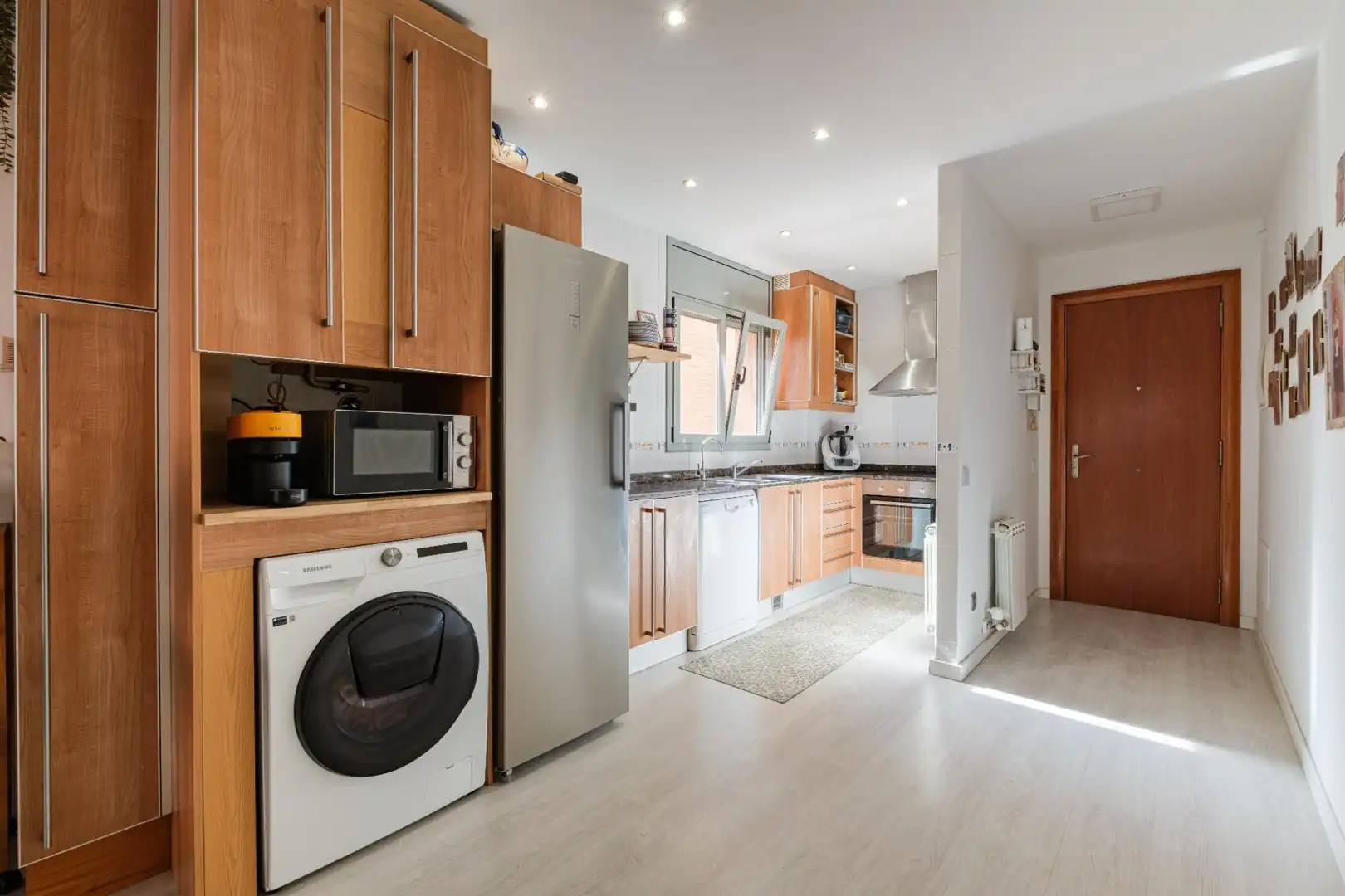 Cocina de Piso en venta en Sant Vicenç Dels Horts con Aire acondicionado, Calefacción y Terraza