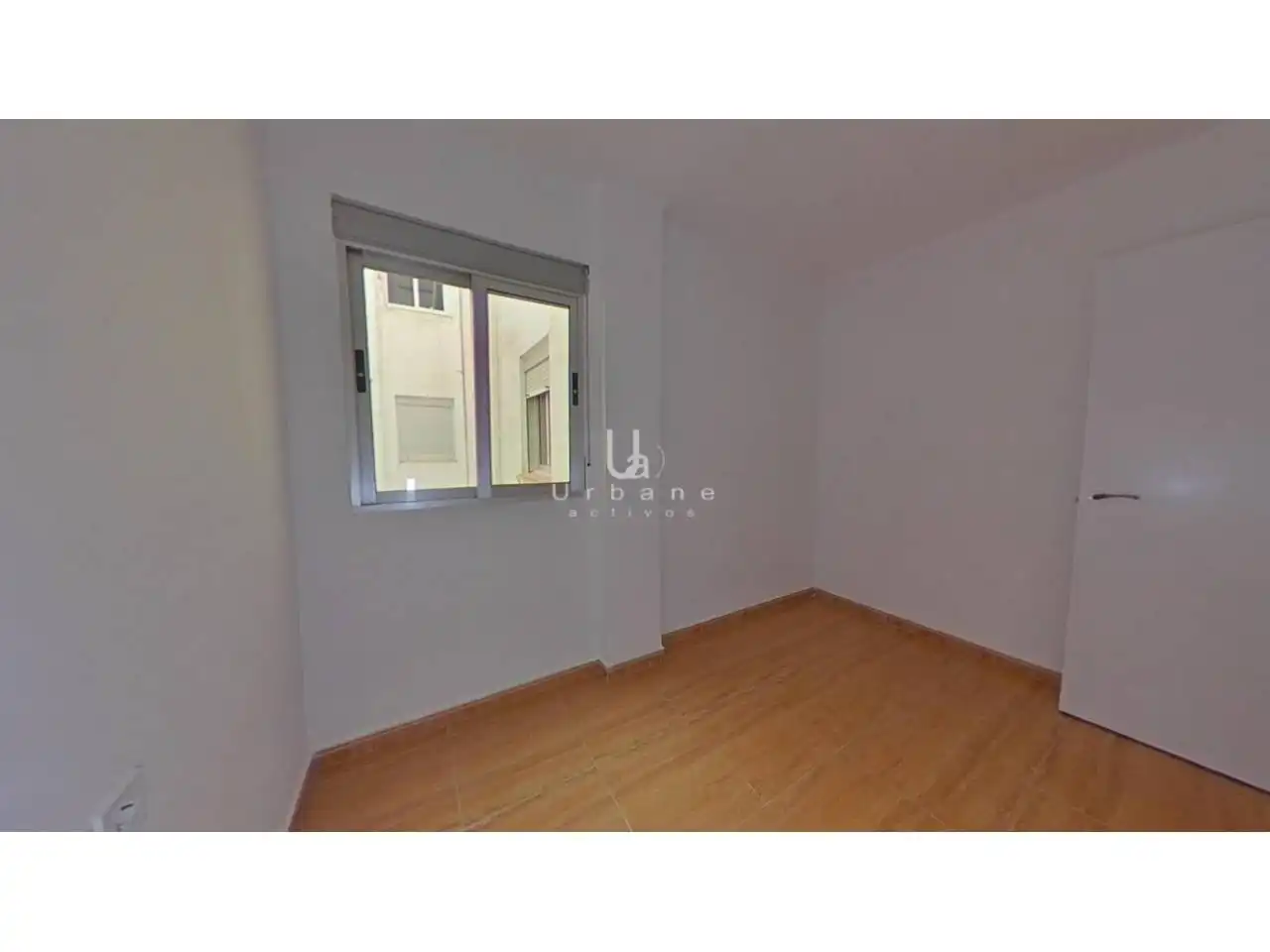 Bedroom of Flat for sale in Mislata  with Parquet flooring and Balcony