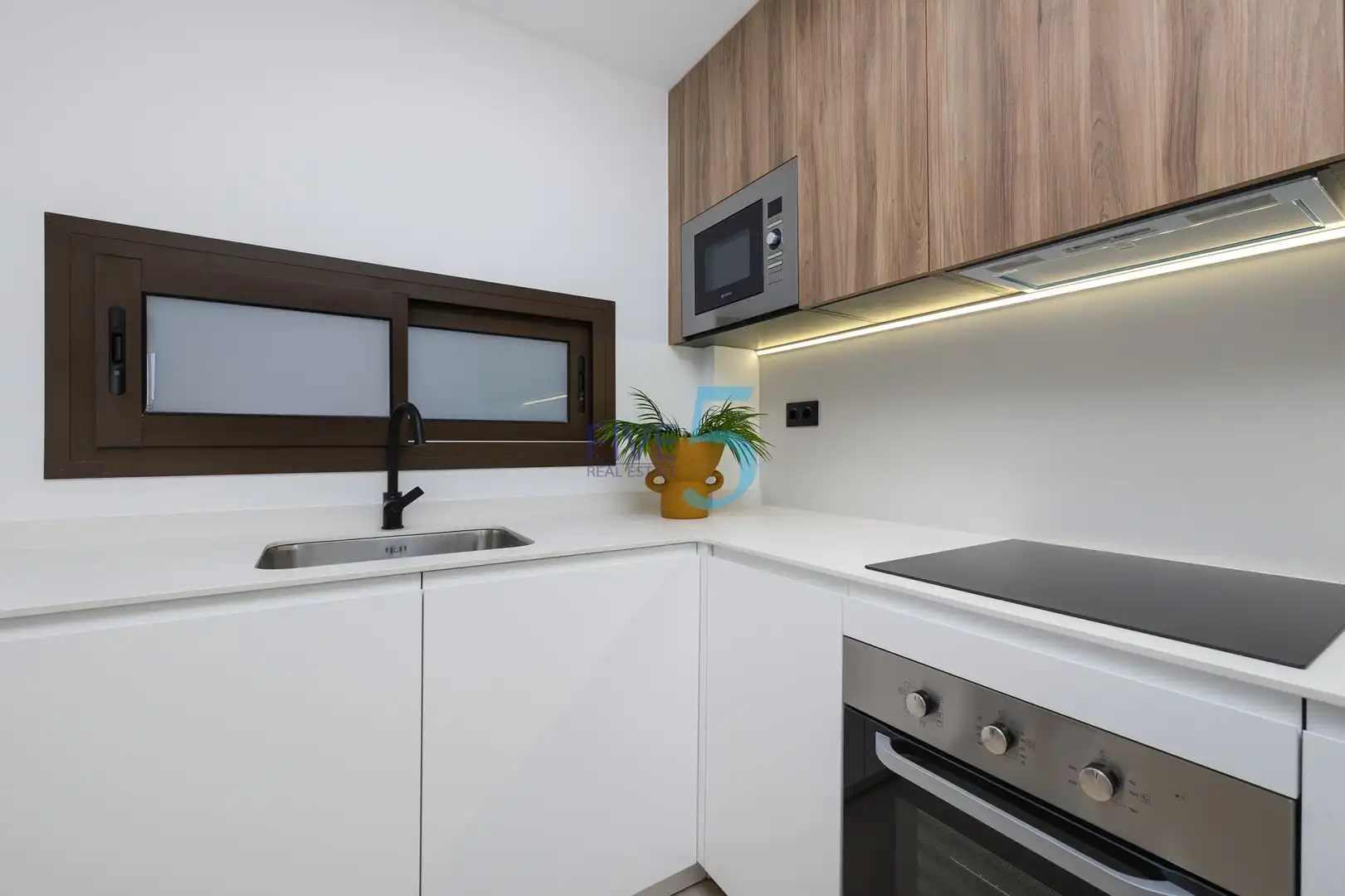 Appartamento con piscina in vendita a Las Lomas de Rame - Bahía Bella, imagen 32