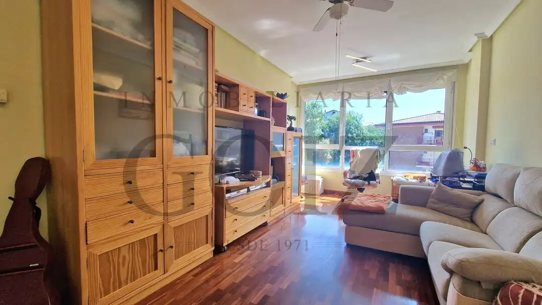 Living room of Flat for sale in Urnieta  with Heating and Storage room