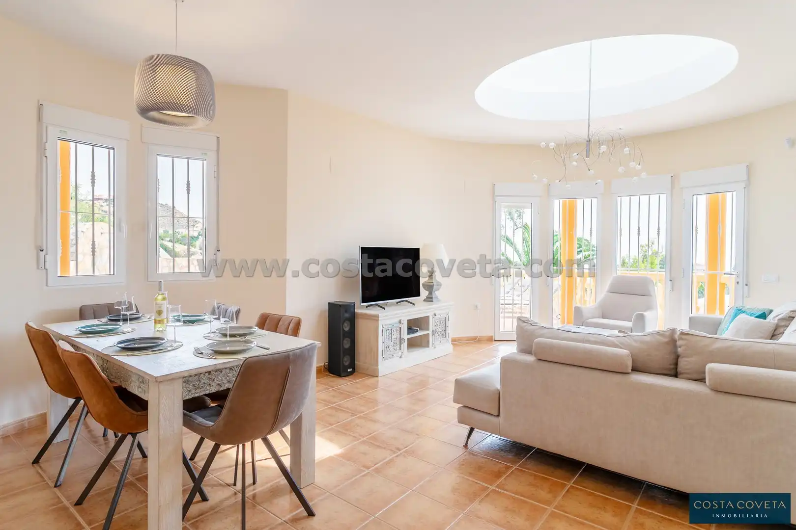 Living room of Houses for sale in El Campello  with Air Conditioner, Private garden and Terrace
