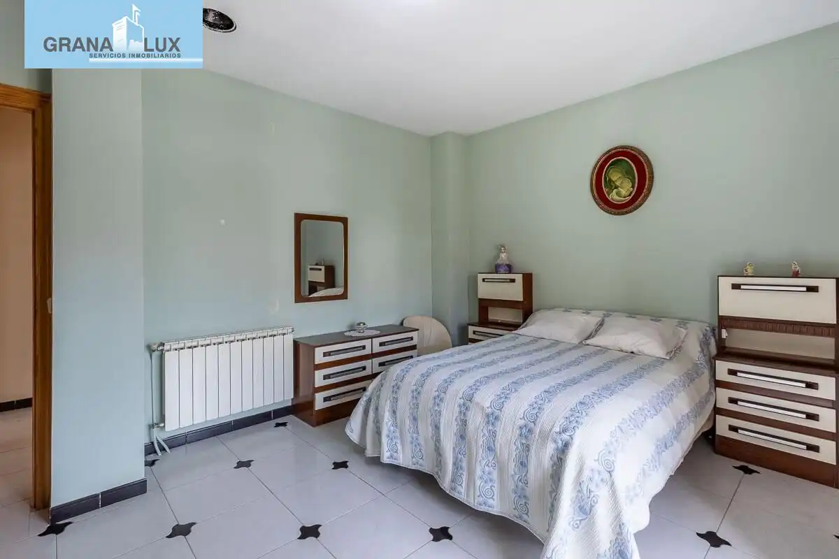 Chalet con terraza en venta en Calle de la Reina Mora, imagen 34