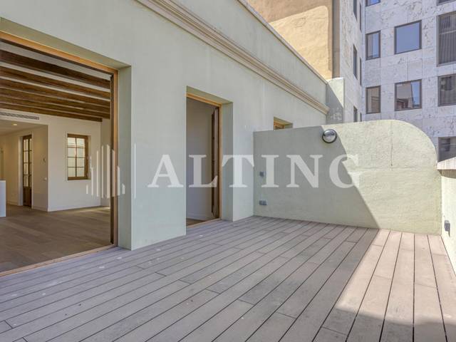 Piso en Venta en Calle Pau Claris en Dreta de l'Eixample