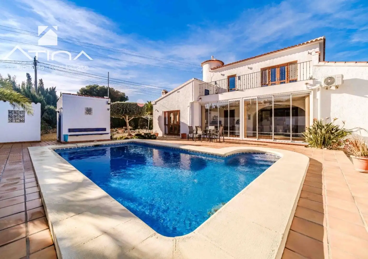 Vista exterior de Casa o xalet en venda en Jávea / Xàbia amb Aire condicionat, Jardí privat i Terrassa
