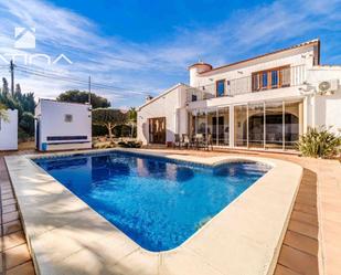 Vista exterior de Casa o xalet en venda en Jávea / Xàbia amb Aire condicionat, Calefacció i Jardí privat