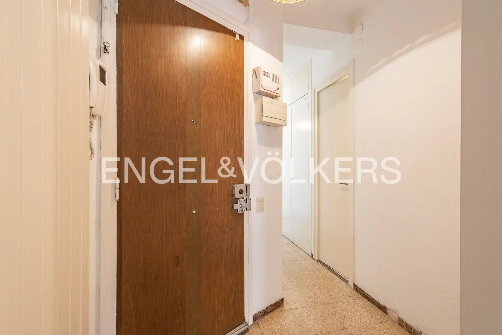 Flat for sale in El Poble Sec