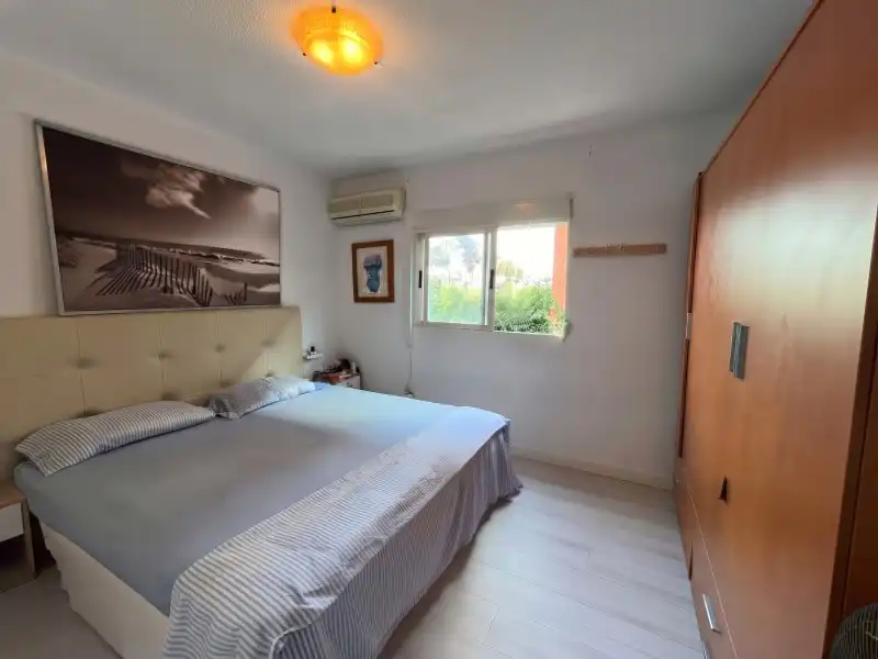 Habitación de Piso en venta en Valencia con Aire acondicionado y Balcón