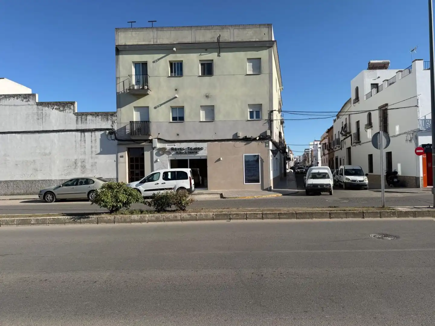 Vista exterior de Pis en venda en Los Palacios y Villafranca