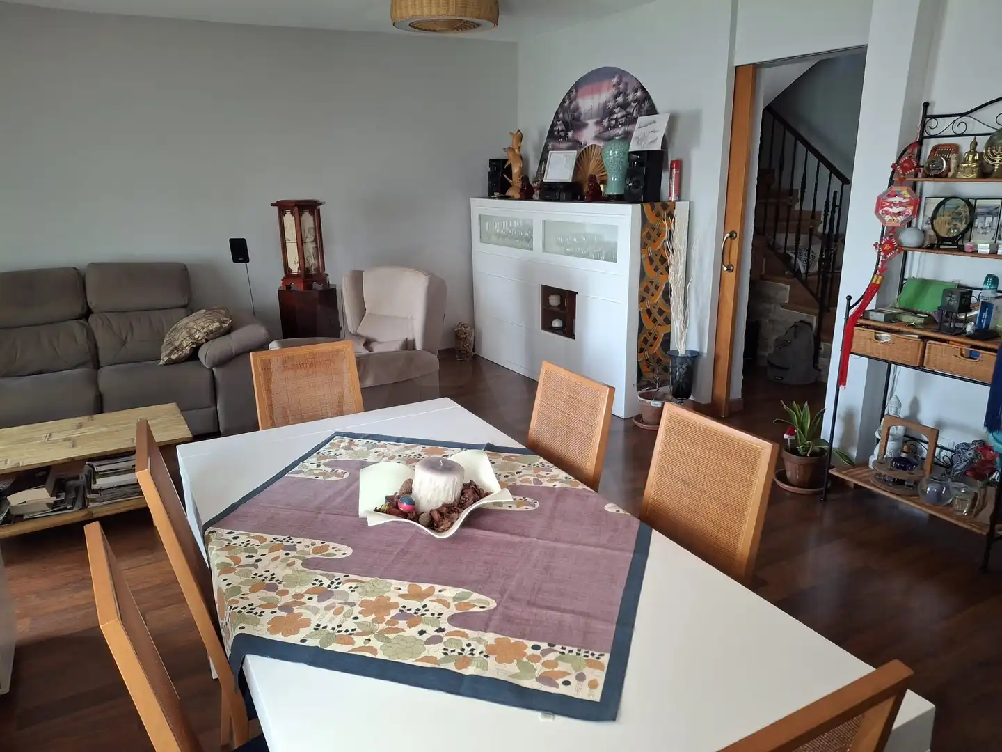 Comedor de Casa adosada en venta en Castelldefels con Aire acondicionado, Calefacción y Terraza