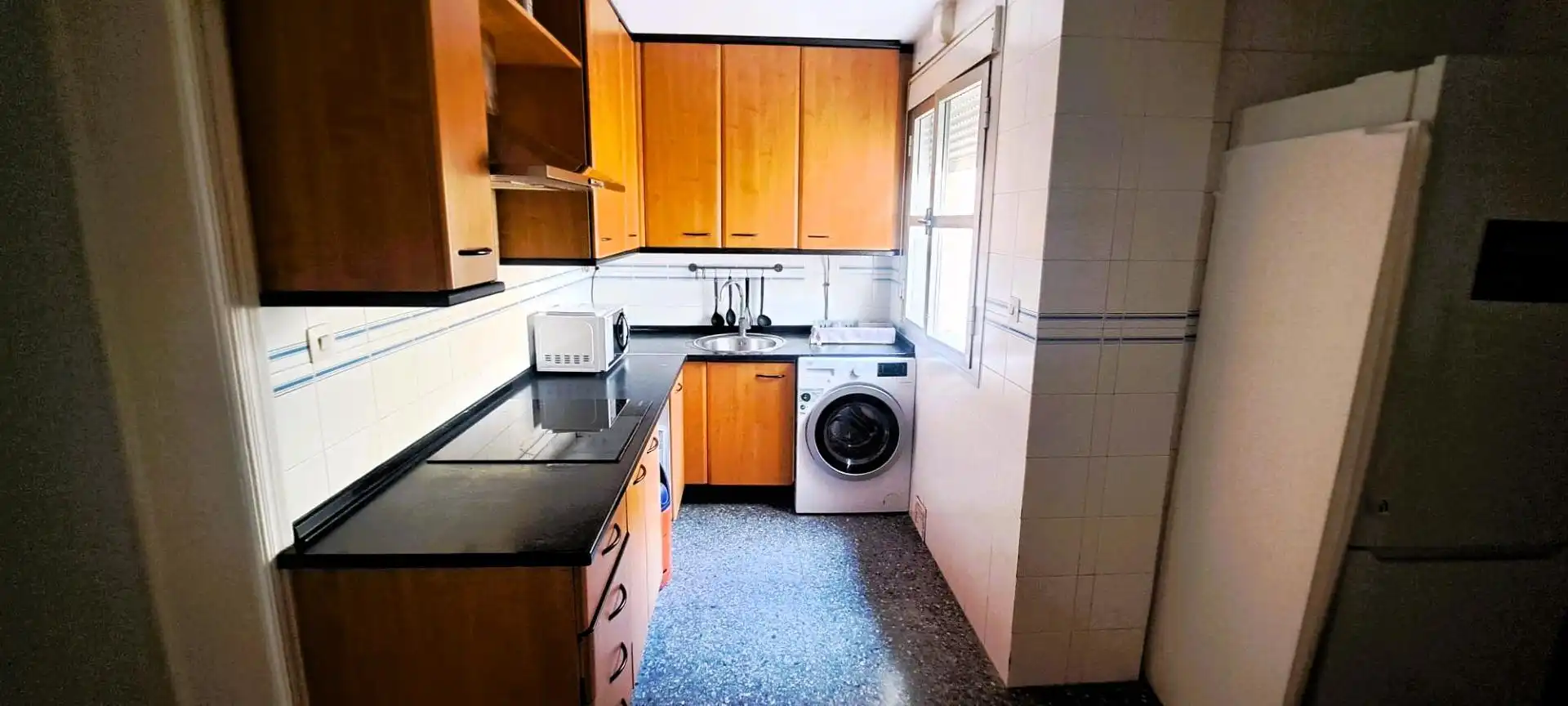 Kitchen of Flat for rent in Jerez de la Frontera  with Air Conditioner and Furnished
