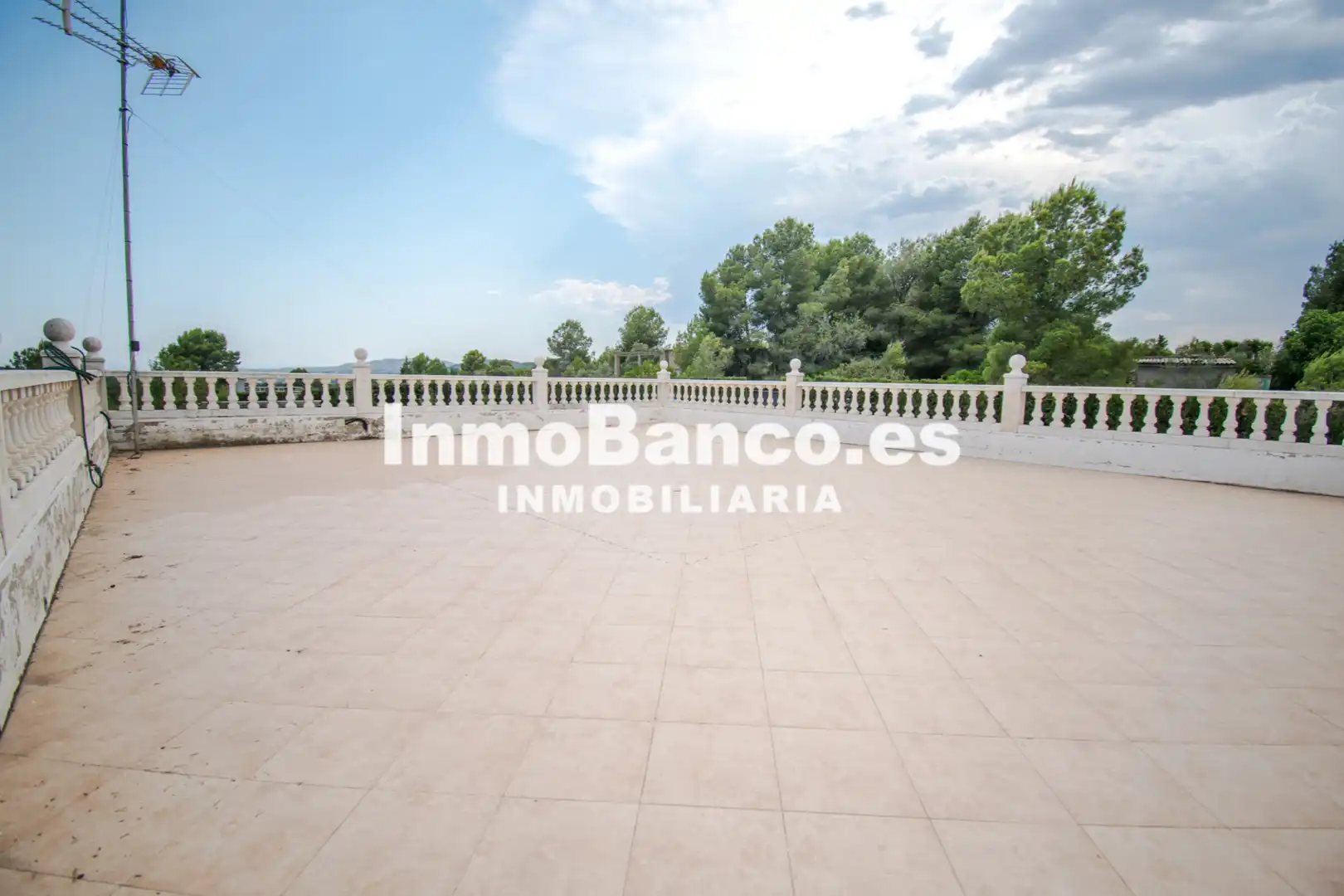 Terraza de Finca rústica en venta en Montserrat con Jardín privado y Piscina