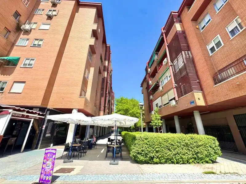 Exterior view of Flat for sale in Torrejón de Ardoz  with Heating, Terrace and Storage room