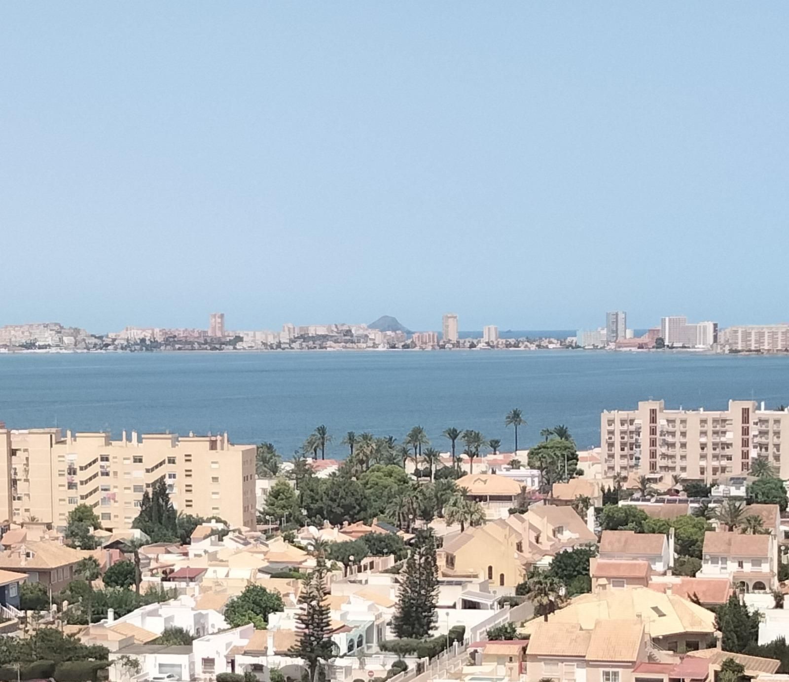 Vista exterior de Pis en venda en Cartagena amb Aire condicionat, Terrassa i Balcó