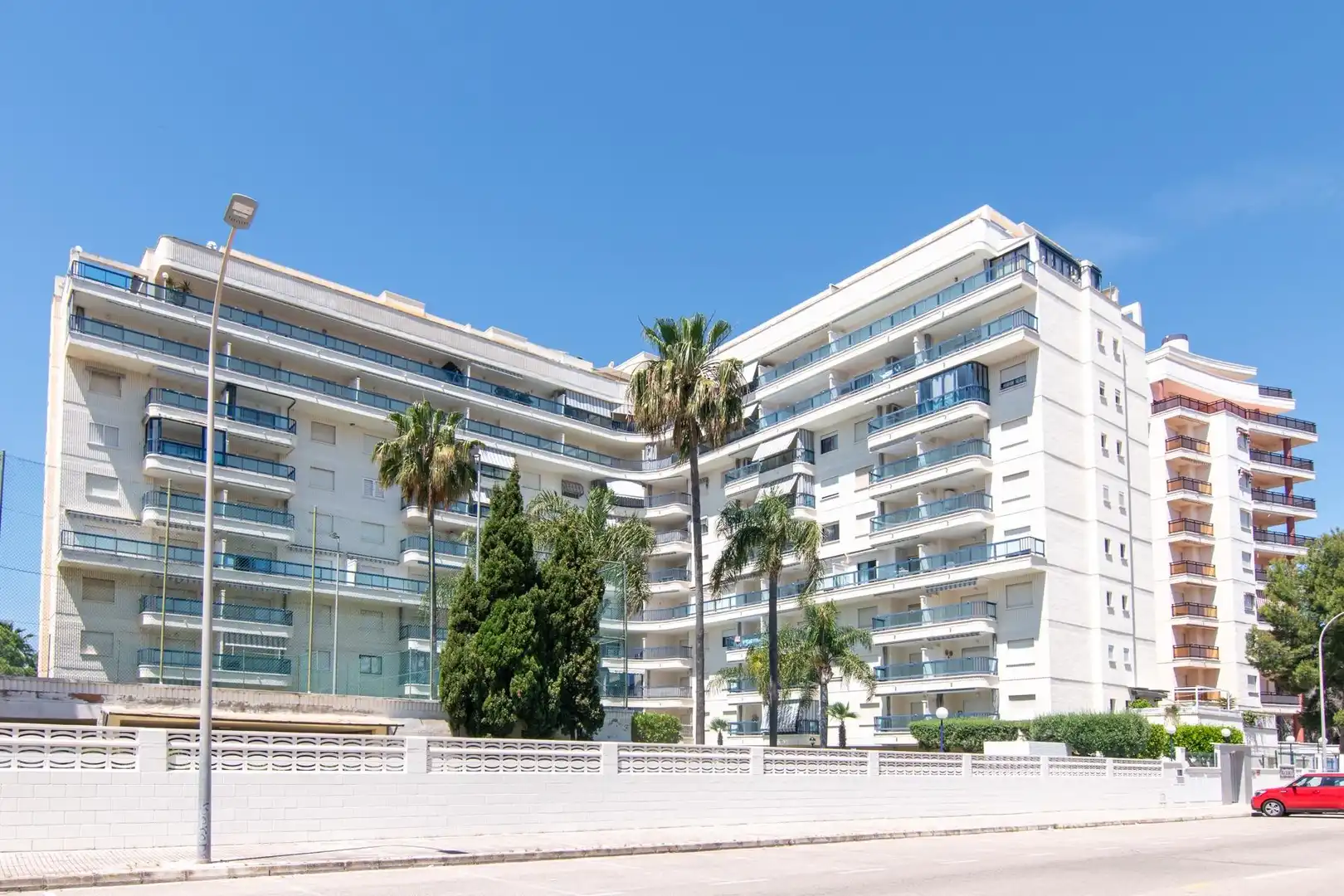 Vista exterior de Apartamento en venta en Gandia con Terraza y Piscina comunitaria