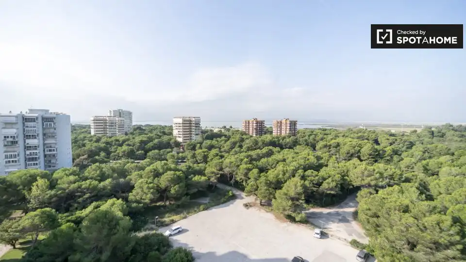 Parking de Piso de alquiler en Valencia con Aire acondicionado, Calefacción y Amueblado