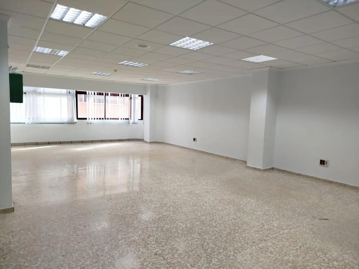 Office for rent in Las Palmas de Gran Canaria  with Air Conditioner