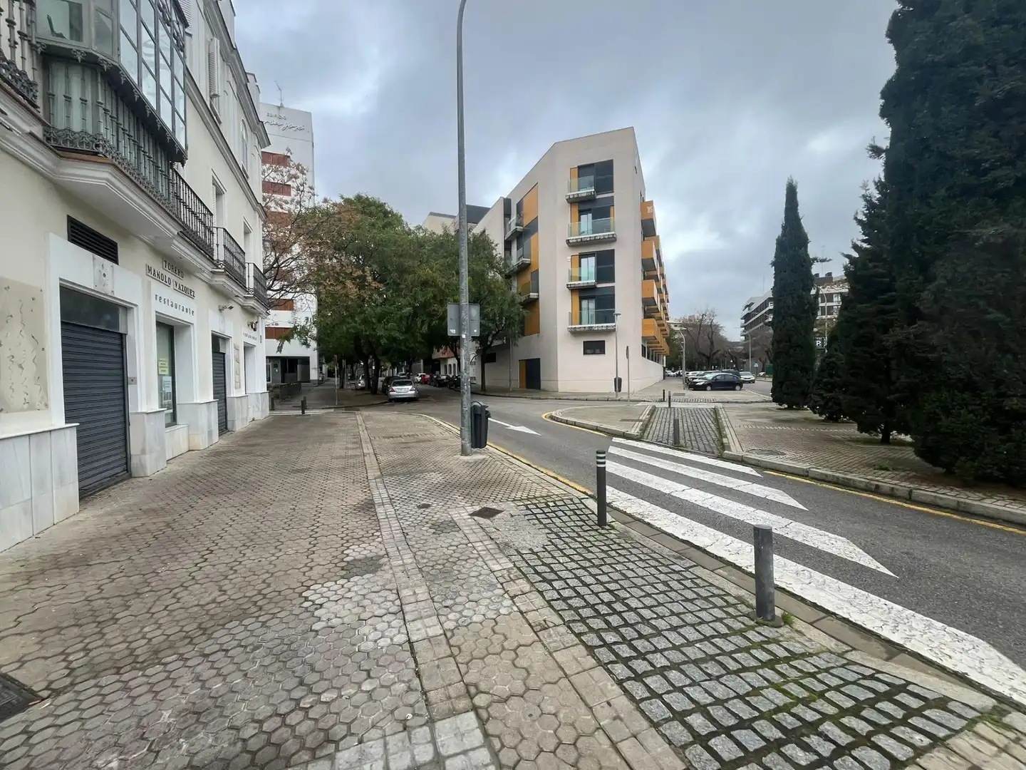 Vista exterior de Local en traspaso en Sevilla con Amueblado