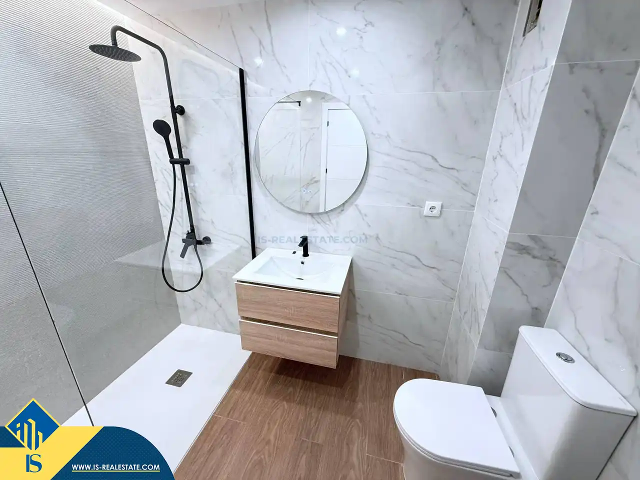 Casa amb piscina en venda a Centro, imagen 3