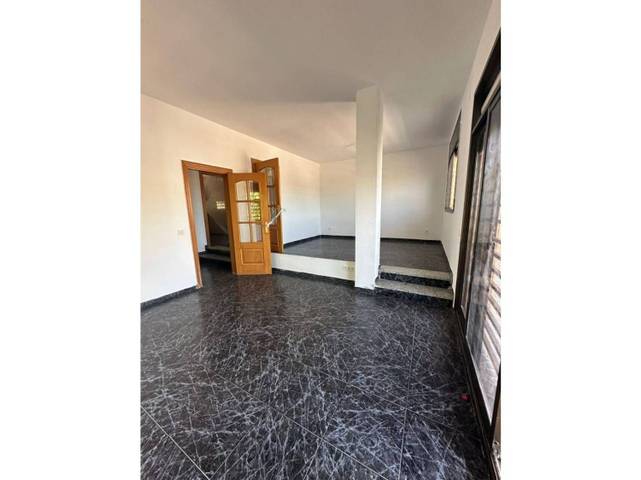 Casa-chalet en Venta en Avenida de Creixell en Creixell