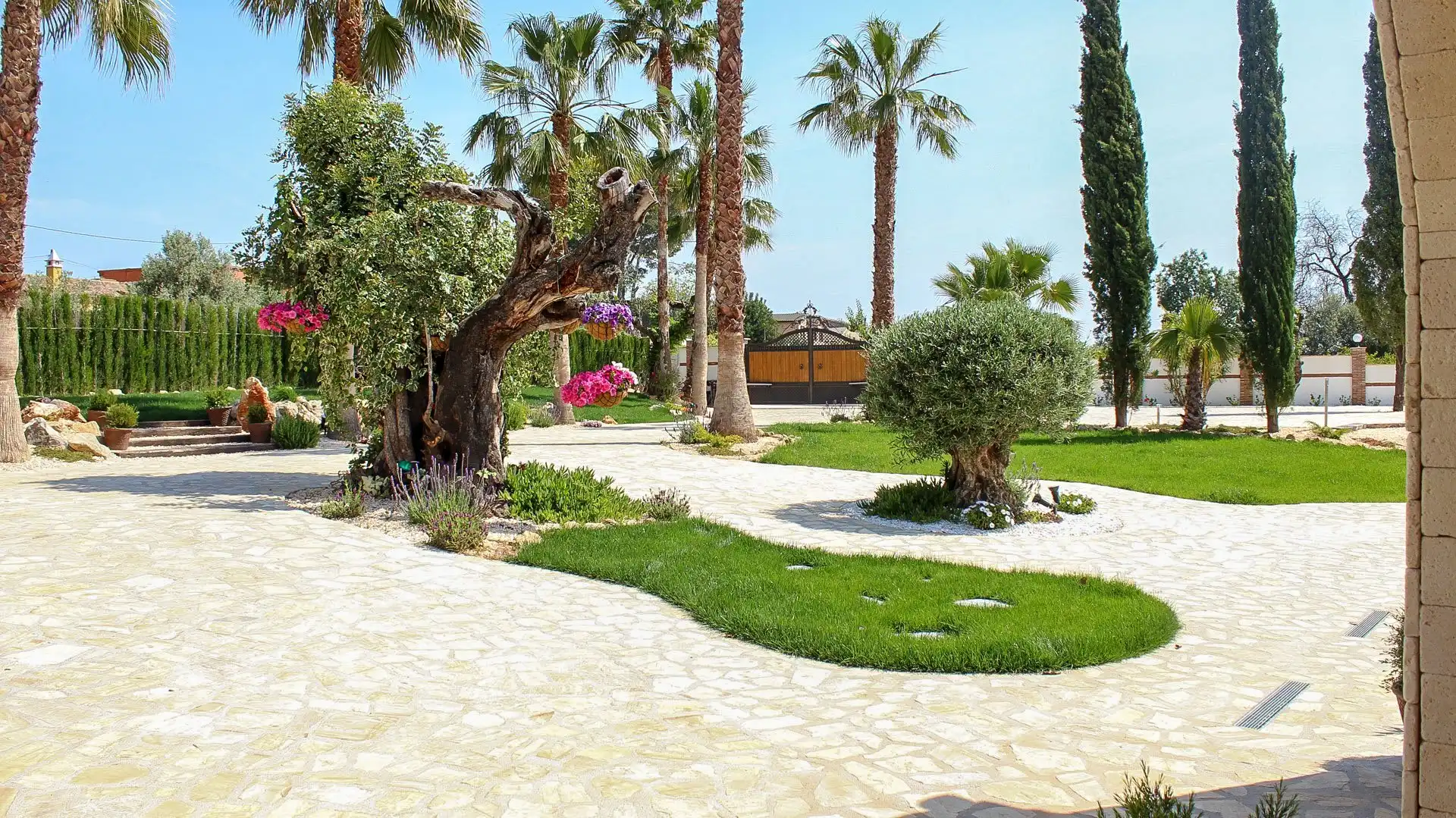 Garden of Houses for sale in Dénia  with Air Conditioner, Heating and Private garden