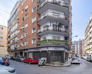 Exterior view of Flat for sale in  Granada Capital  with Terrace and Balcony