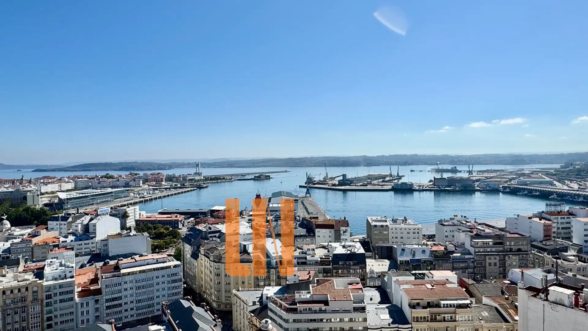 Piso de alquiler en A Coruña Capital  con Calefacción, Amueblado y Horno