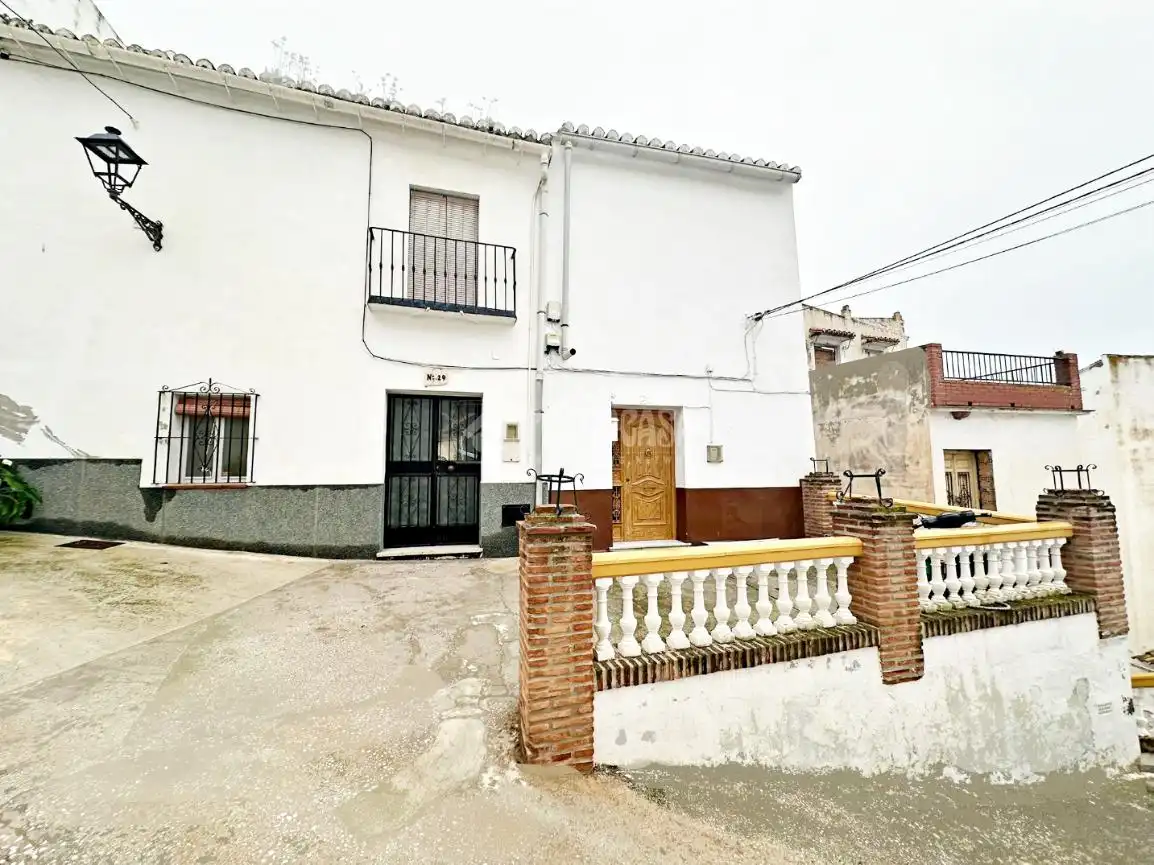 Vista exterior de Casa adosada en venta en Almogía con Aire acondicionado