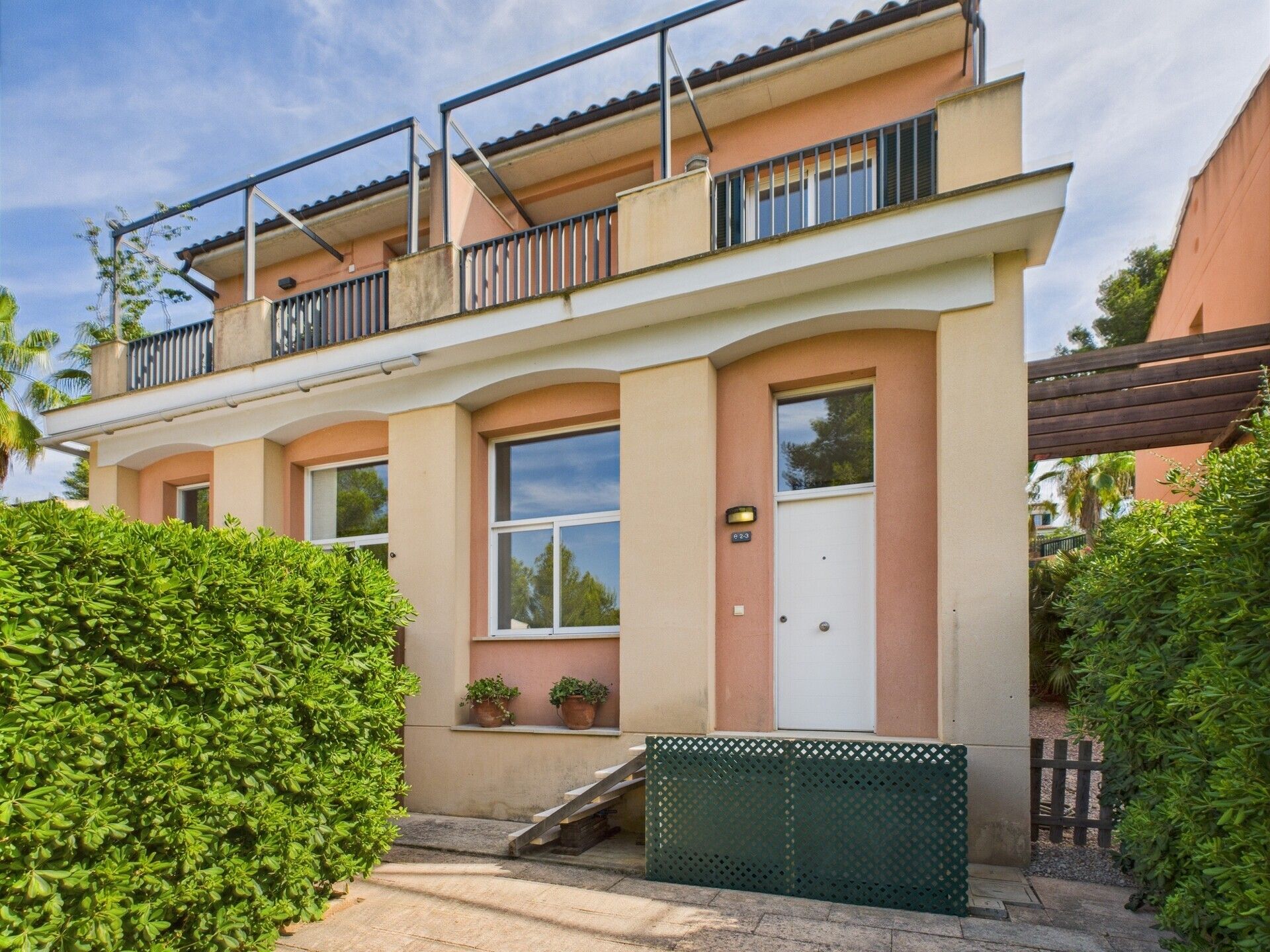 Exterior view of Single-family semi-detached to rent in Calvià  with Air Conditioner and Alarm