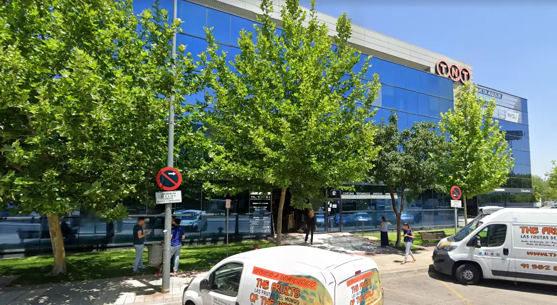 Office space with lift to rent in Avenida de Bruselas, imagen 14