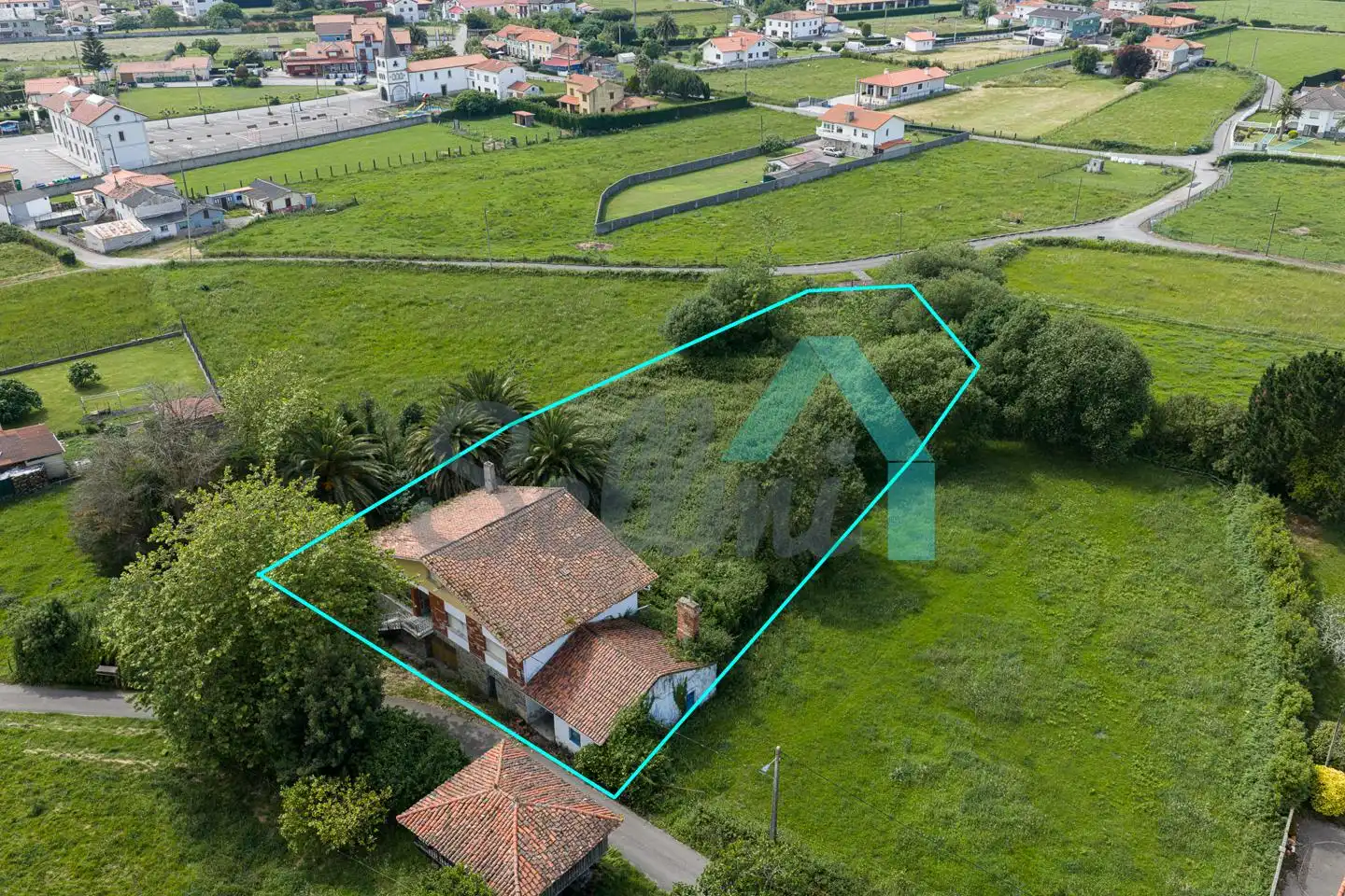 Casa o chalet en venta en Cudillero con Jardín privado, Parquet y Trastero