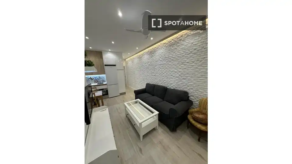 Room in Gaztambide