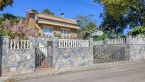Vista exterior de Casa o xalet en venda en Castellnou de Bages amb Aire condicionat, Calefacció i Jardí privat