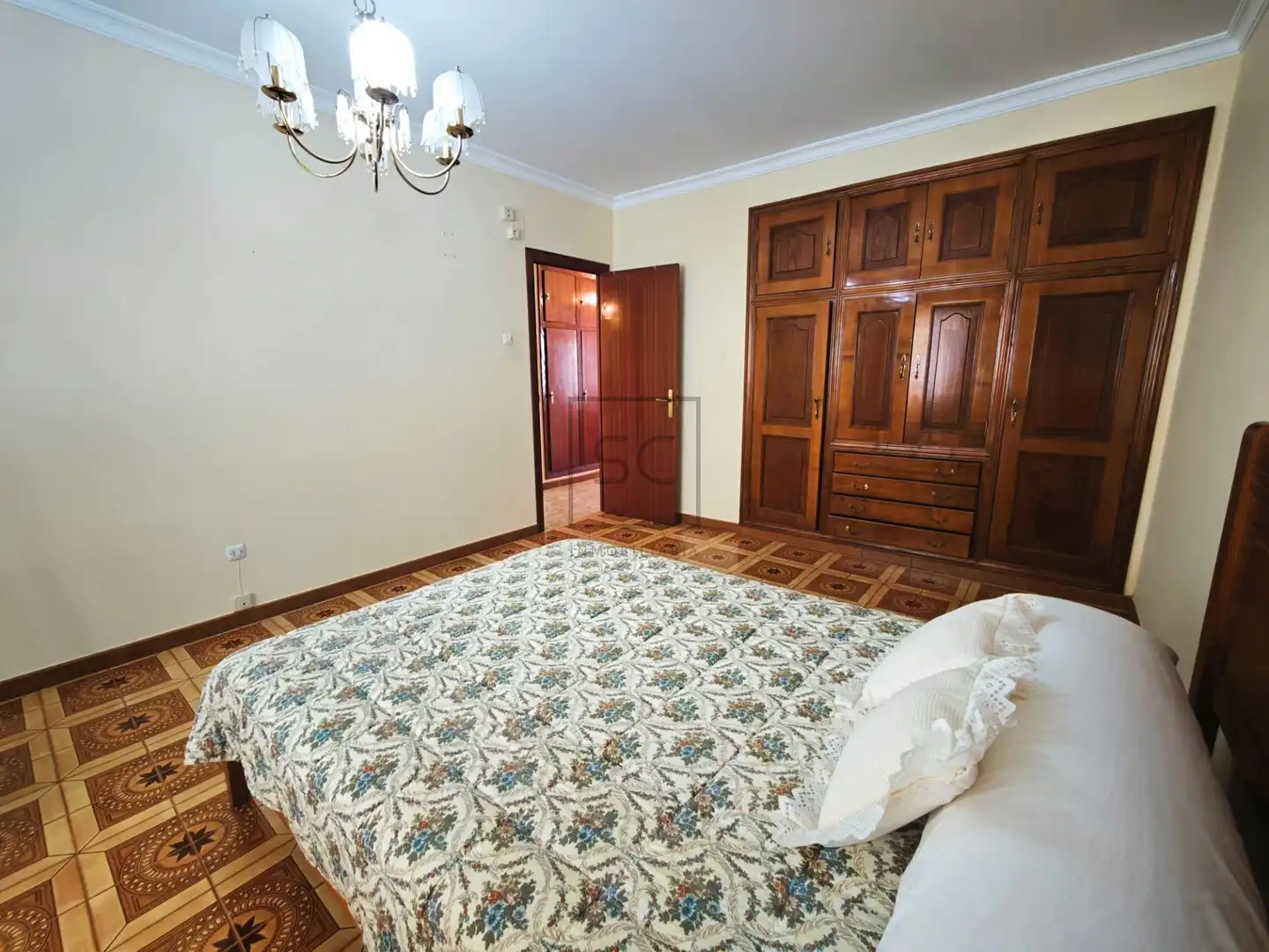 Habitación de Piso en venta en Cedeira con Calefacción