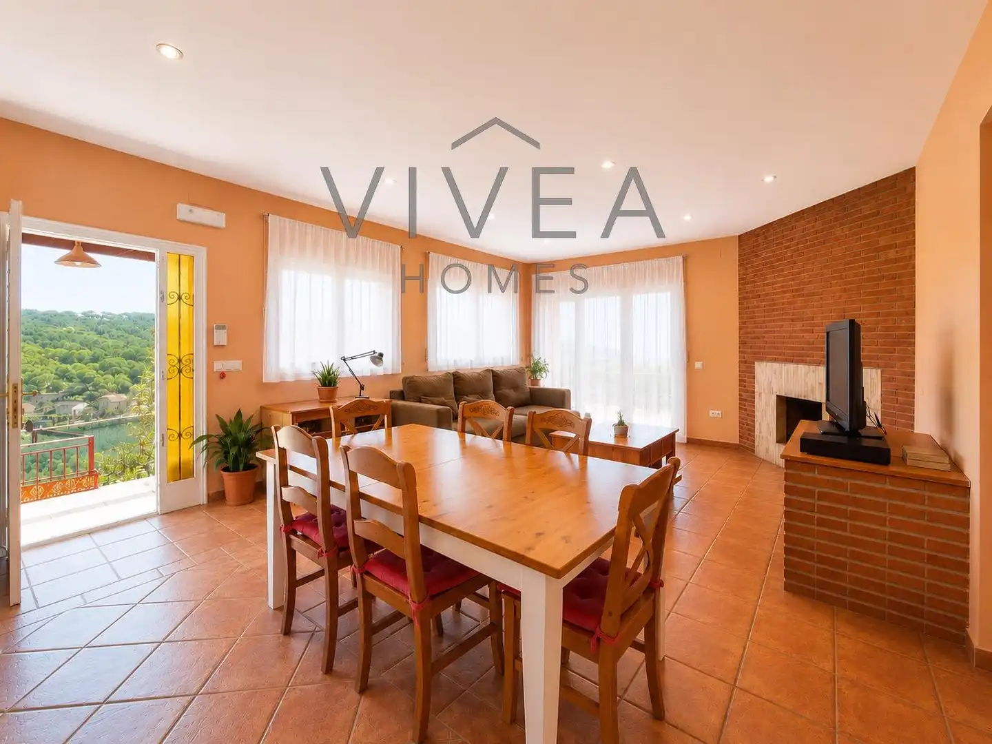 Sala d'estar de Casa o xalet en venda en Vidreres amb Aire condicionat, Calefacció i Jardí privat