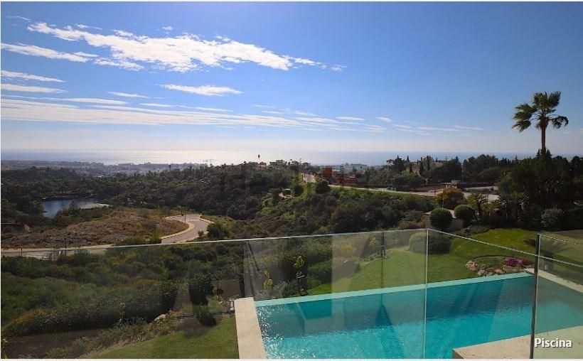 Casa o xalet de lloguer a Calle Calle La Panera, La Concha - Resina Golf, Selwo, Estepona