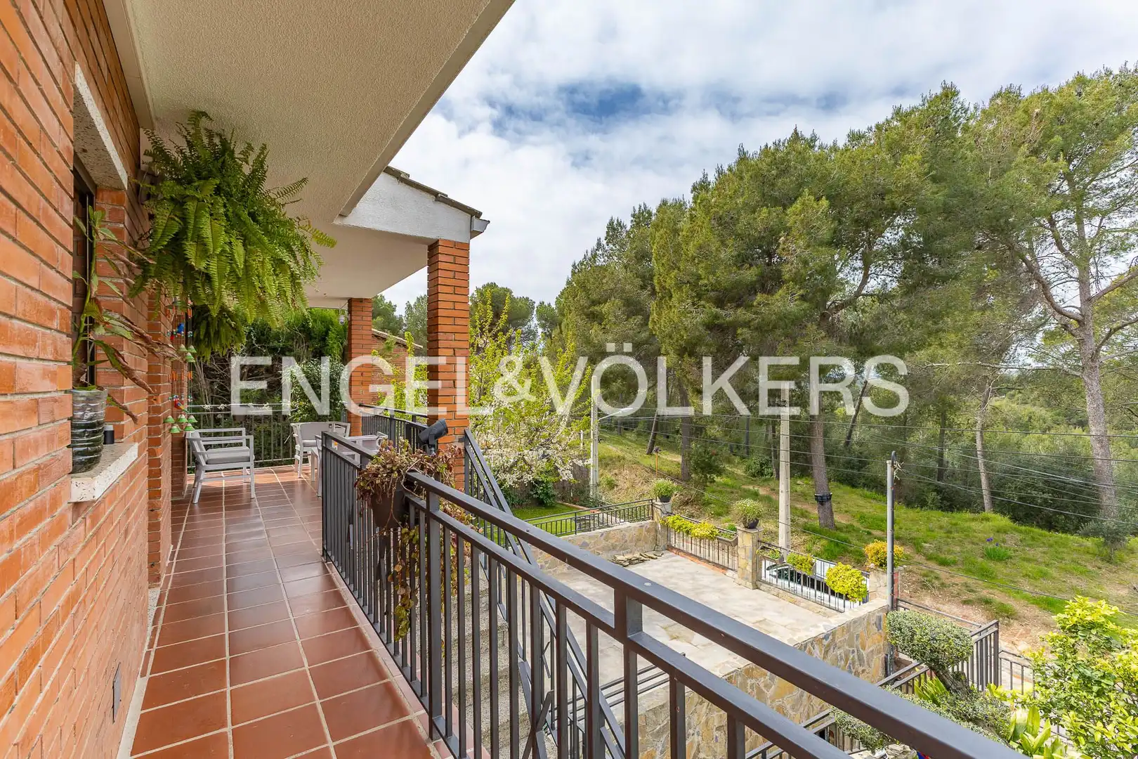 Terraza de Casa adosada en venta en Terrassa con Aire acondicionado, Calefacción y Jardín privado