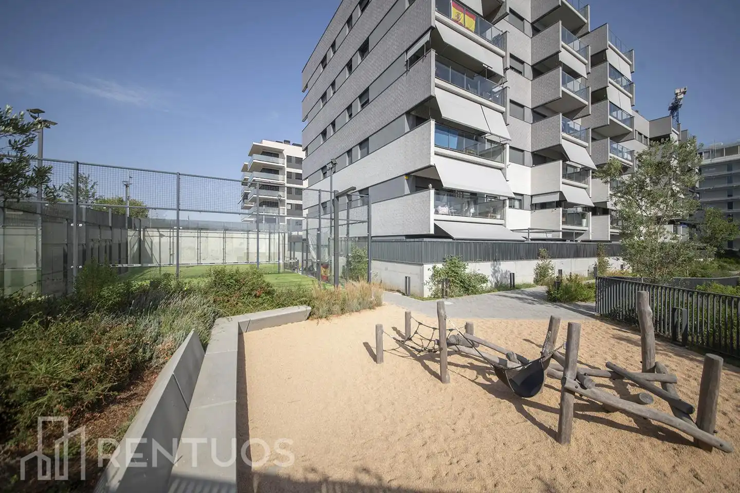 Piso con piscina en venta en De Clara Campoamor, imagen 4